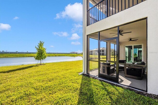 Building Photo - 12640 Radiance Ct