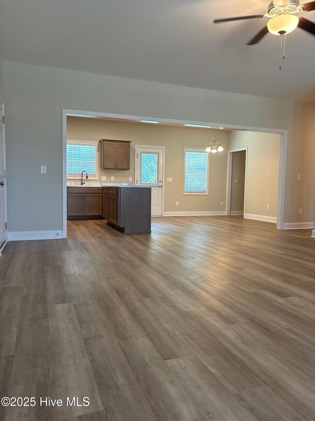 Building Photo - 208 Penster Ct