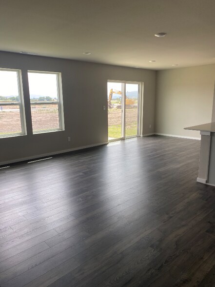 Building Photo - 1604 S Mallard Wy