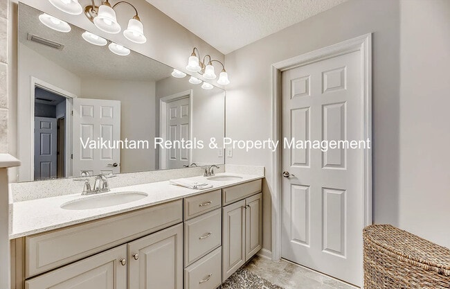 Building Photo - 180 Nelson Ln