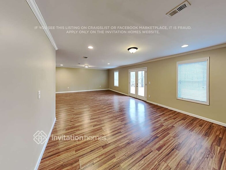Building Photo - 415 Oakwind Dr