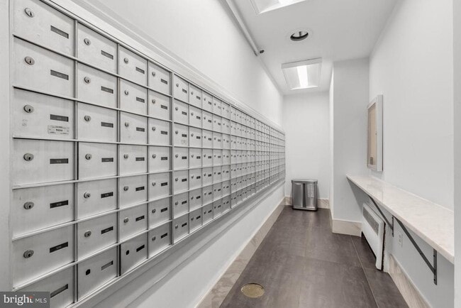 Building Photo - 2101 Chestnut St