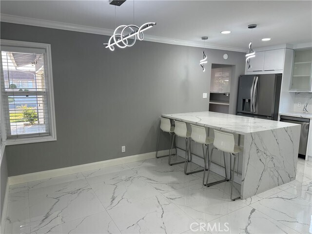 Building Photo - 16400 Dana Cir