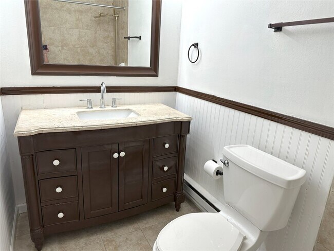 Building Photo - 7571 Hazelcrest Dr