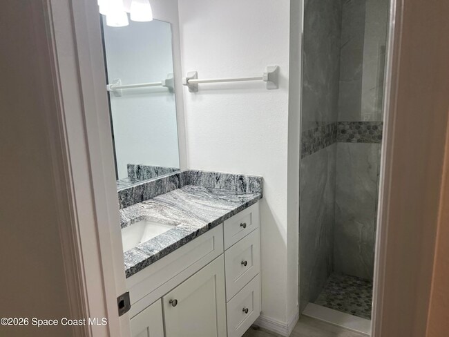 Building Photo - 1071 Cadillac Dr NE