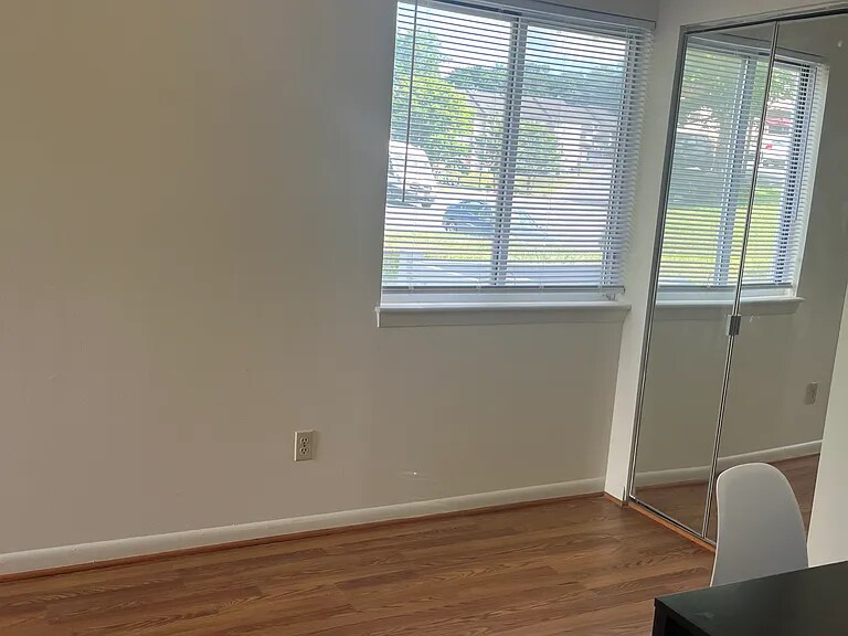 Building Photo - 1348 Hunters Rd