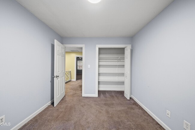 Building Photo - 6115 Highcastle Ct