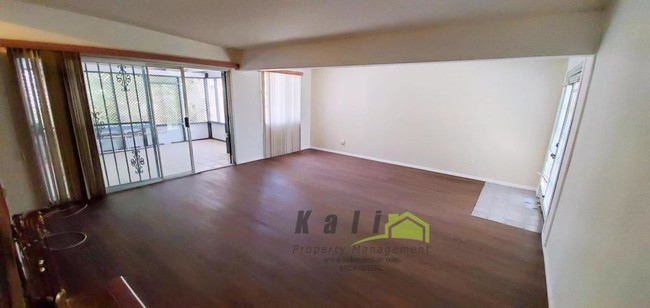 Building Photo - 941 Cuyamaca Ave