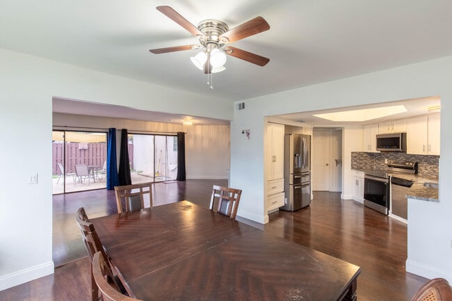 Building Photo - 103 Weybridge Cir
