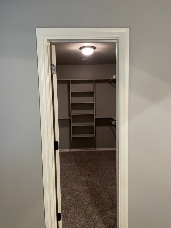 Building Photo - 117 Ashley Dr