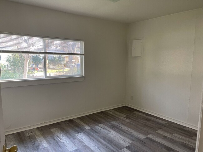 Building Photo - 24140 Craig Creek Ln