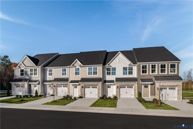 Building Photo - 10649 Rosies Run