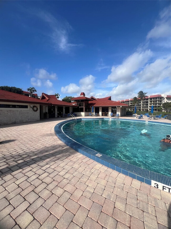 Building Photo - 7030 Half Moon Cir