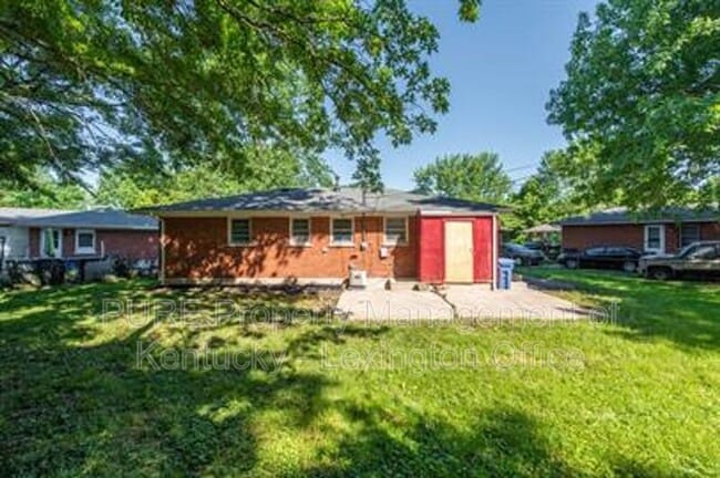 Building Photo - 2483 Thornberry Ct