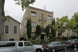 Building Photo - 1705 N Street