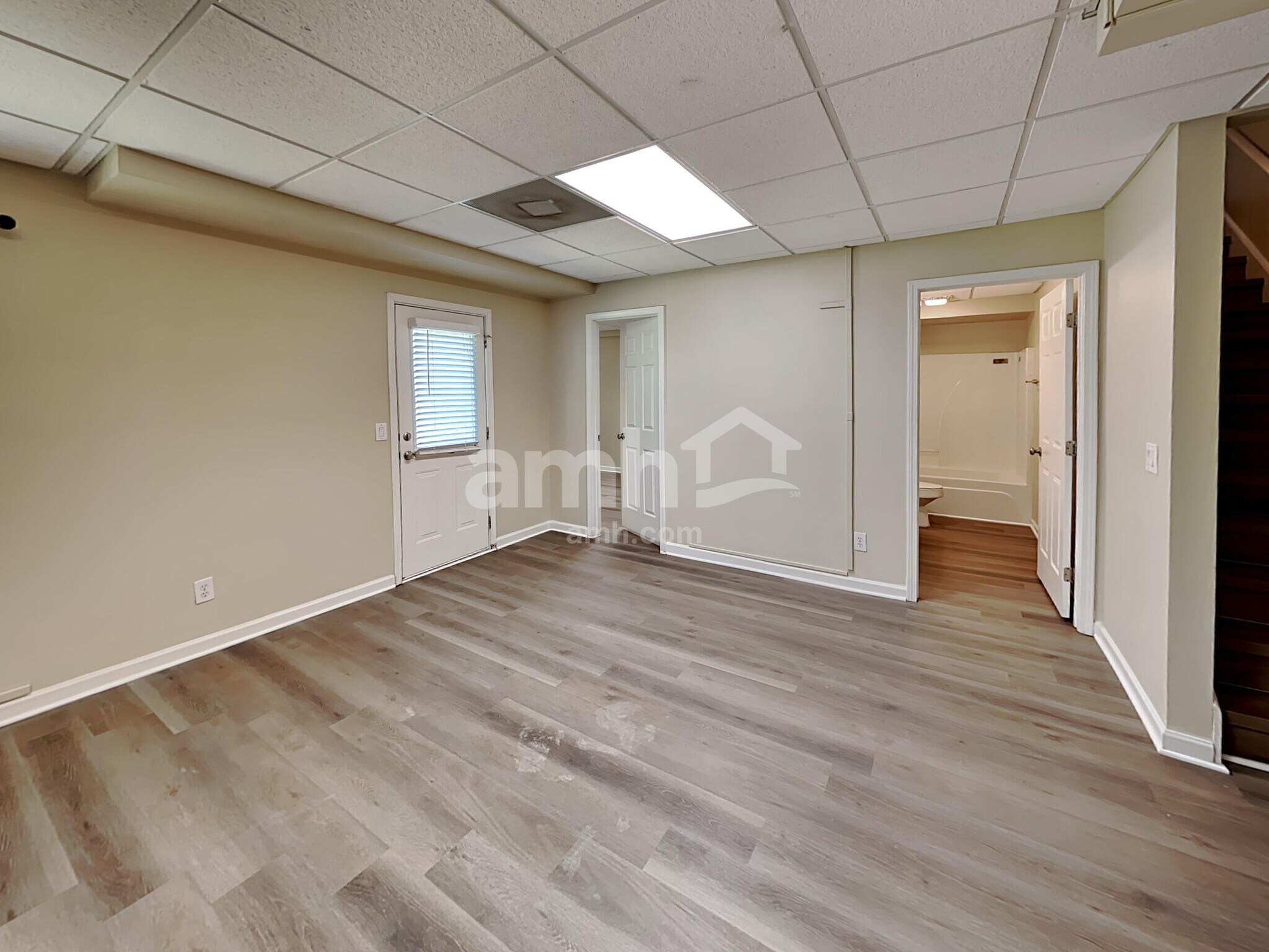 Building Photo - 513 Autumn Walk