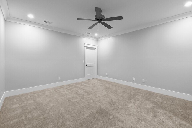 Building Photo - 1713 Double Oak Trl