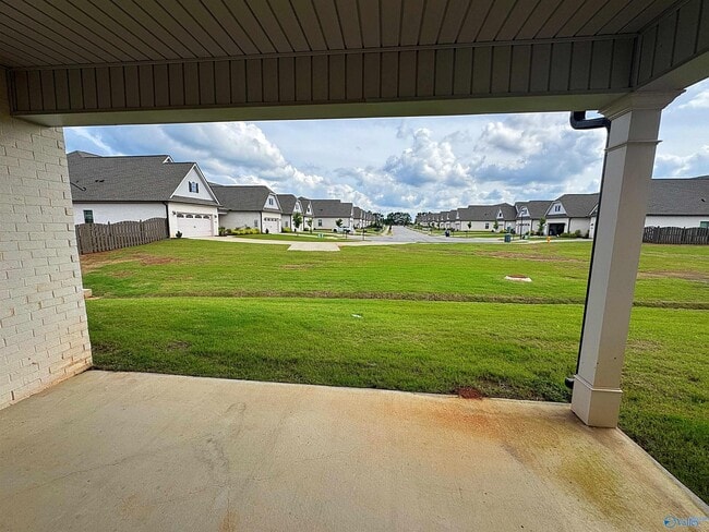 Building Photo - 463 Raleigh Elm Dr