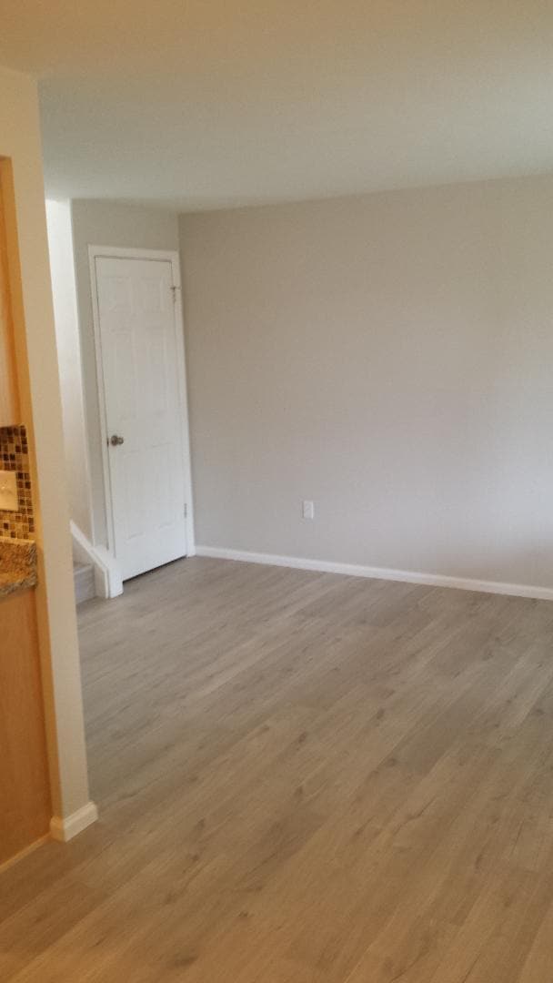 Building Photo - 710 W Cleveland Cir