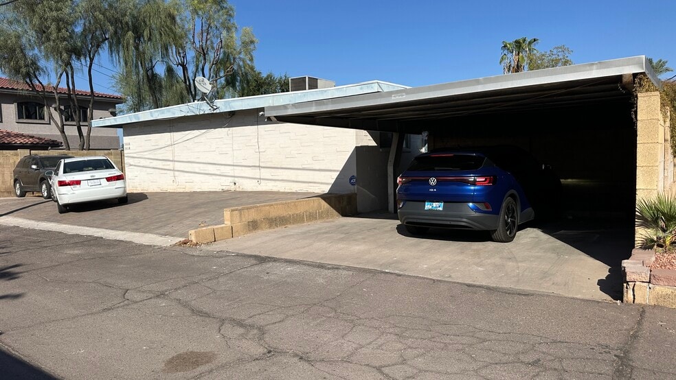 Building Photo - 2808 S Mill Ave