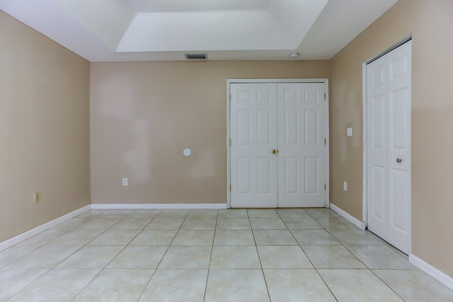 Building Photo - 18081 SW 152nd Ct