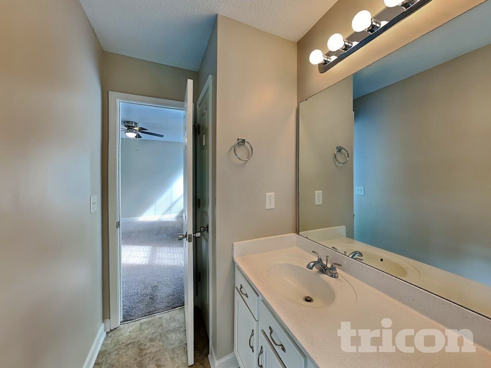 Building Photo - 1024 Crowders Woods Dr