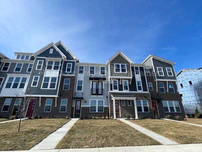 Building Photo - 7314 W County Rd 600 N