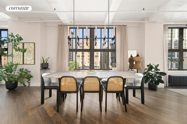 Primary Photo - 50 W 29th St