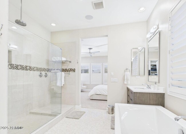 Building Photo - 4571 S Pinaleno Dr