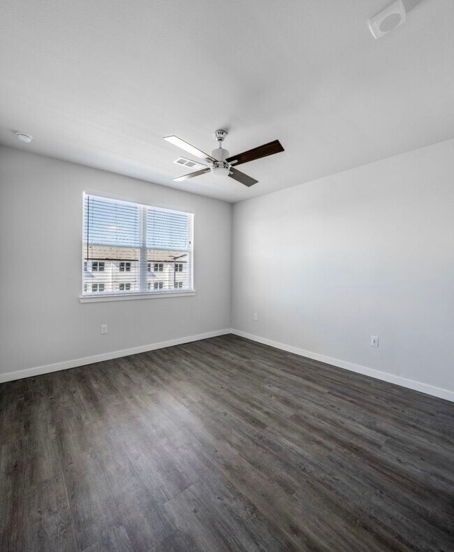 Building Photo - 295 Co Rd 138