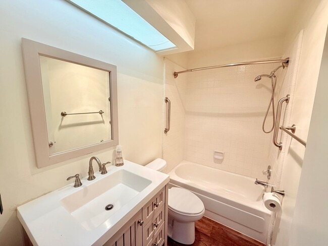 Building Photo - 4005 Via Diego