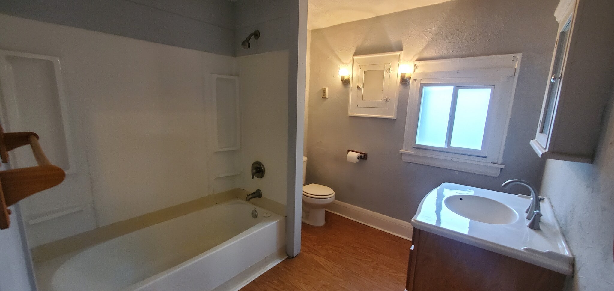 Building Photo - 710 Morgan Ave