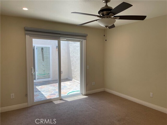 Building Photo - 609 W Palm Dr