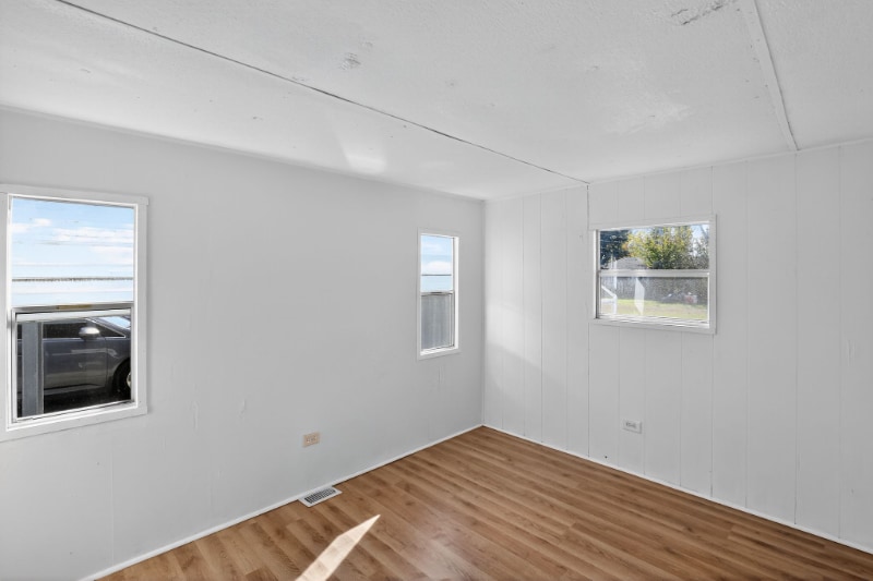 Building Photo - 220 N Illinois Ave