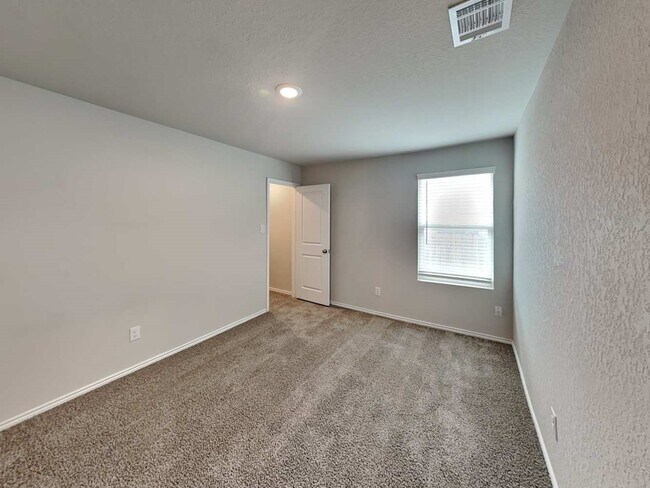 Building Photo - 14927 Watson Mill