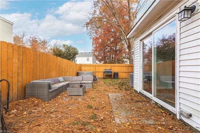 Building Photo - 197 Gate House Rd