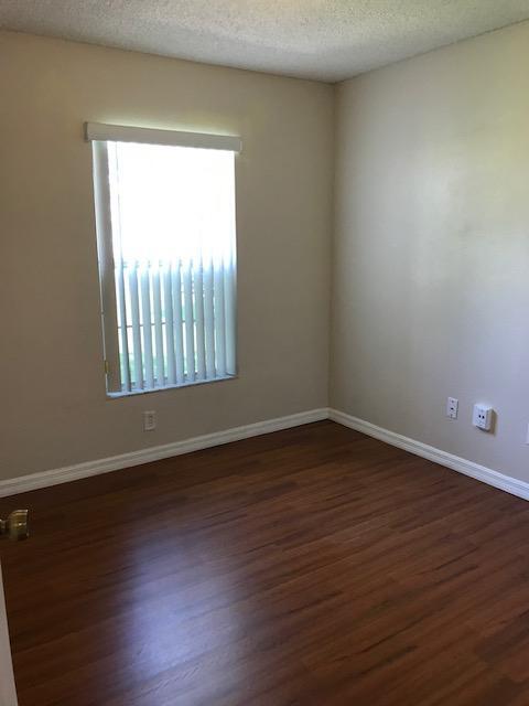 Building Photo - 13932 Huntwick Dr