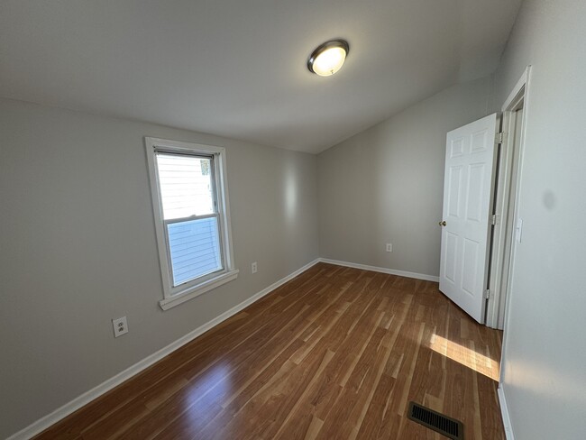 Building Photo - 1461 W 114th Pl