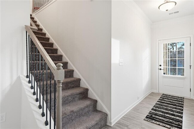 Building Photo - 3860 Pressley Ln