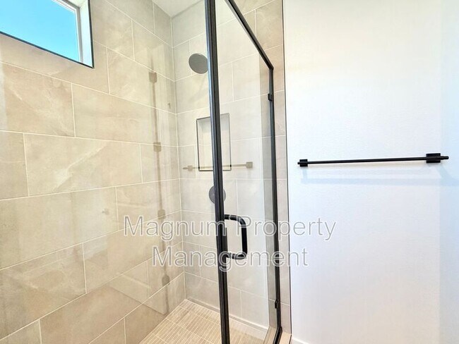 Building Photo - 29561 Monarch Rd