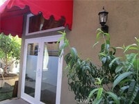 Building Photo - 614 13th St