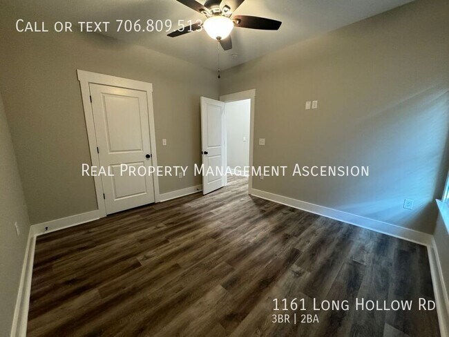 Building Photo - 1161 Long Hollow Rd