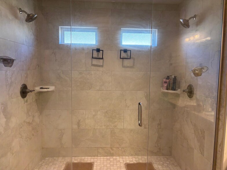 Building Photo - 123 Depot Lndg Rd