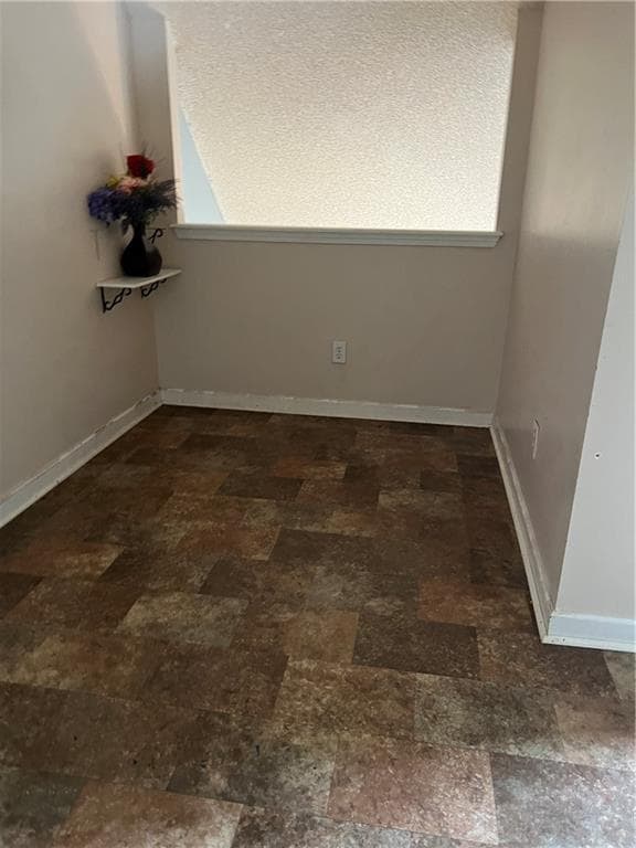 Building Photo - 400 Gresham Dr