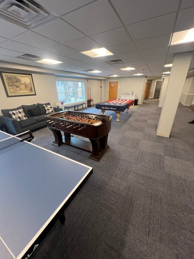 Building Photo - 12 Florence St