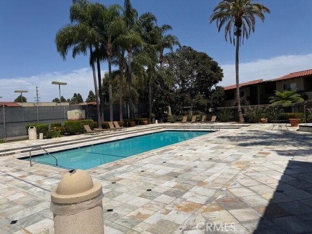 Building Photo - 1345 Cabrillo Park Dr