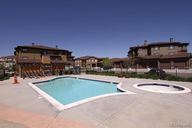 community pool and hot tub - 16700 Las Ramblas Lane