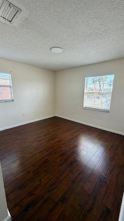 Building Photo - 1920 E Edgewood Dr