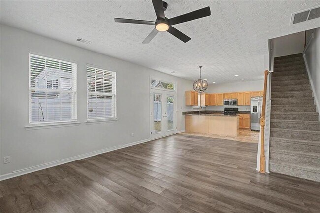 Building Photo - 980 Windcroft Cir NW