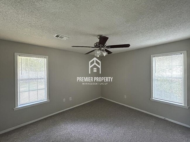 Building Photo - 10554 French Fort Dr
